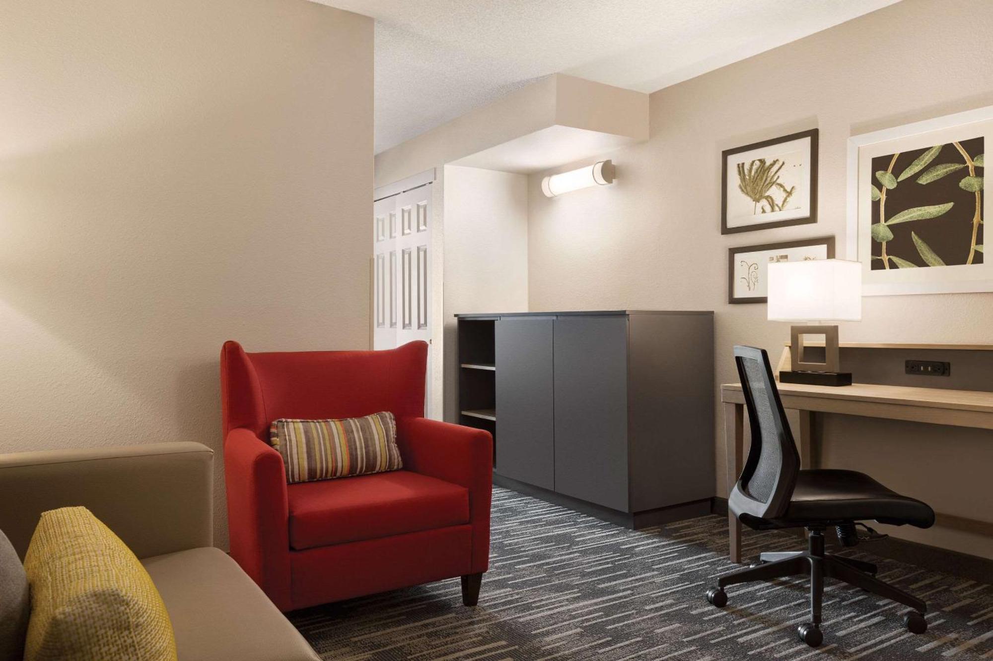 Country Inn & Suites By Radisson, St Cloud East, Mn Saint Cloud Exteriör bild