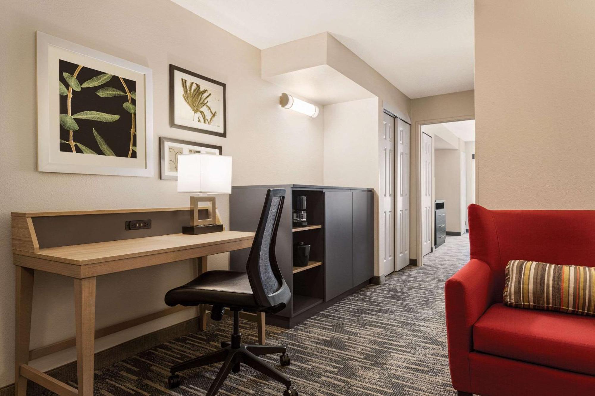 Country Inn & Suites By Radisson, St Cloud East, Mn Saint Cloud Exteriör bild