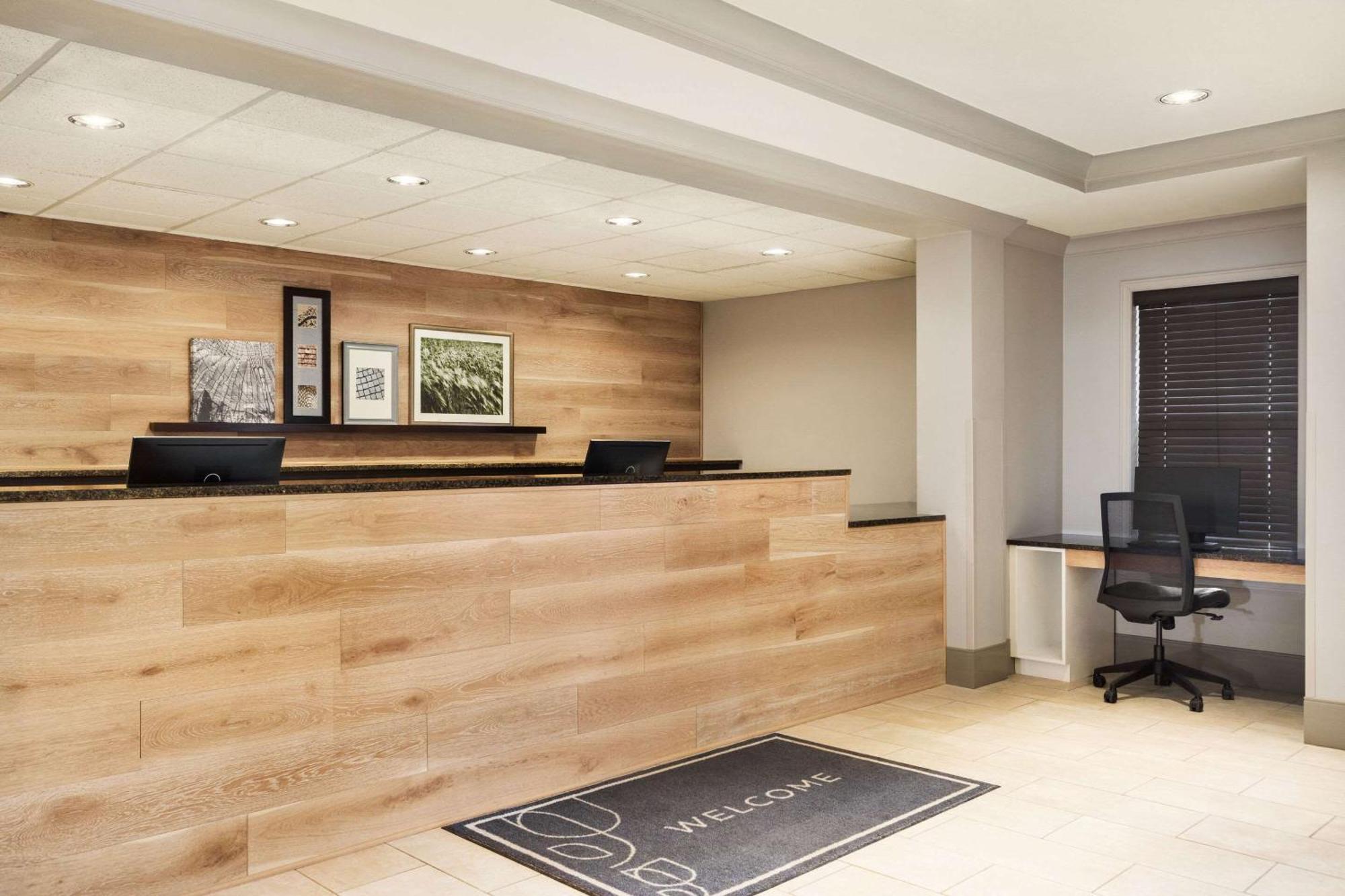 Country Inn & Suites By Radisson, St Cloud East, Mn Saint Cloud Exteriör bild