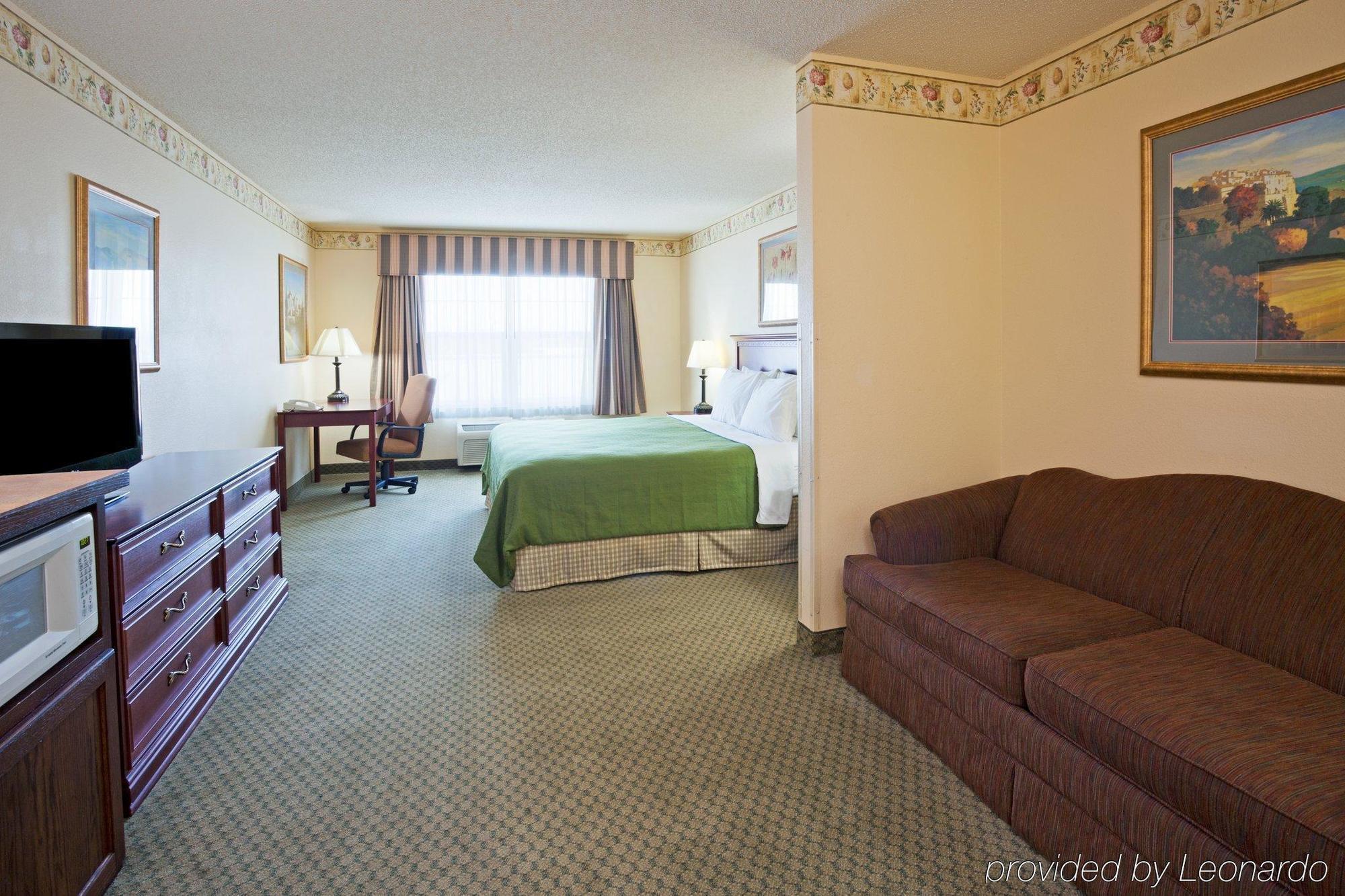 Country Inn & Suites By Radisson, St Cloud East, Mn Saint Cloud Exteriör bild